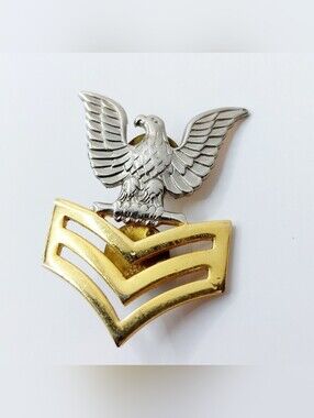US Navy Petty Officer 2nd Class Rank Pin Eagle Insignia Gold Tone Military Badge